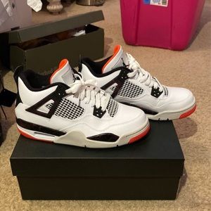 Jordan 4’s